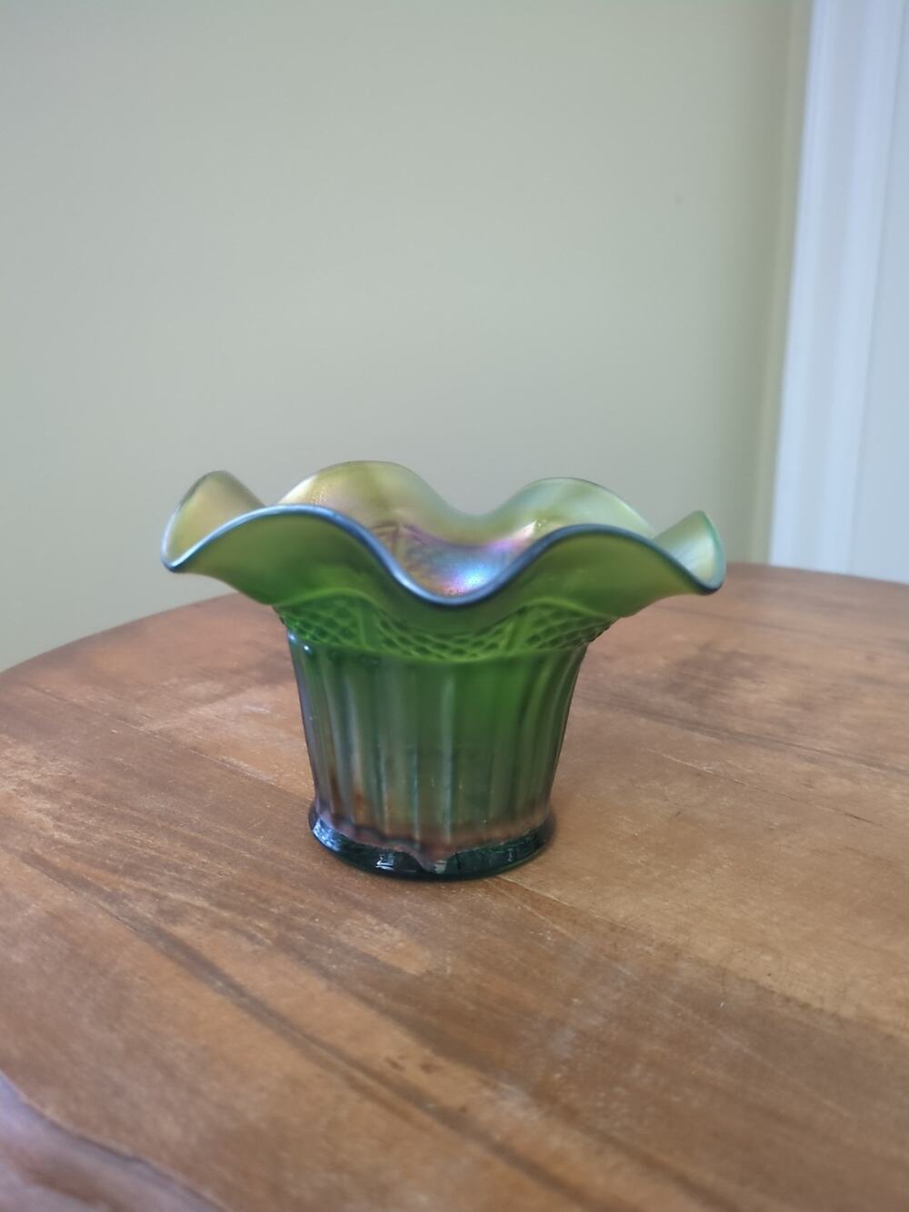 Northwood Green Diamond Lustre Flute Hat Dish Or Vase